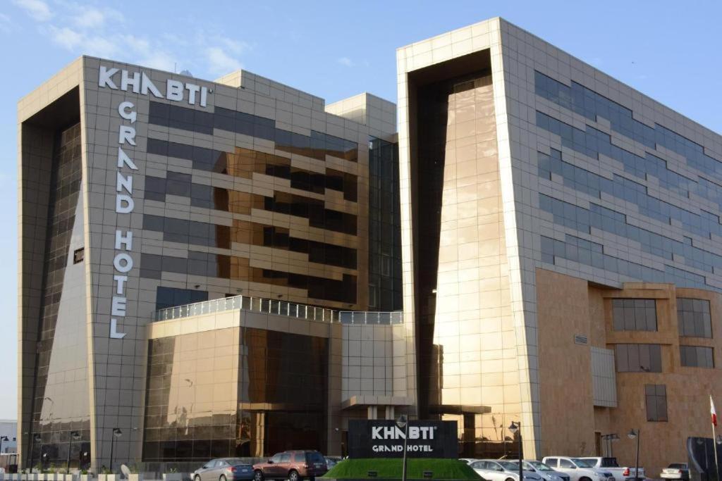 Khabti Grand Hotel Bisha Eksteriør billede